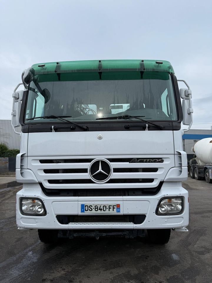 Camion mixo-pompe Mercedes Actros DS-840-FF - Camion malaxeur pompe: photos 1 Camion mixo-pompe Mercedes Actros DS-840-FF - Camion malaxeur pompe: photos 1