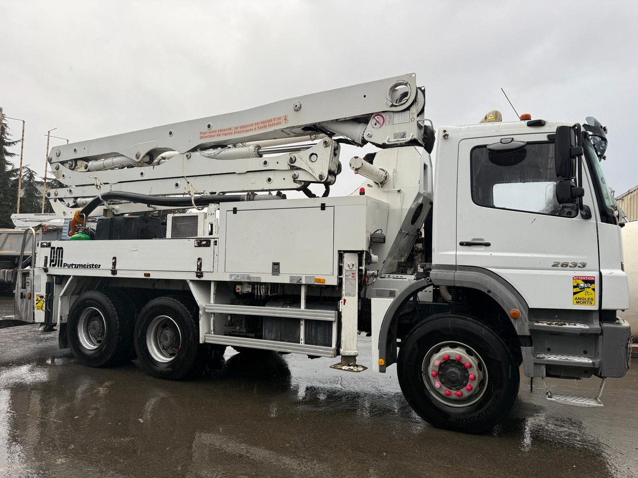 Camion pompe à béton 816-EQD-91 - Camion pompe: photos 3 Camion pompe à béton 816-EQD-91 - Camion pompe: photos 3