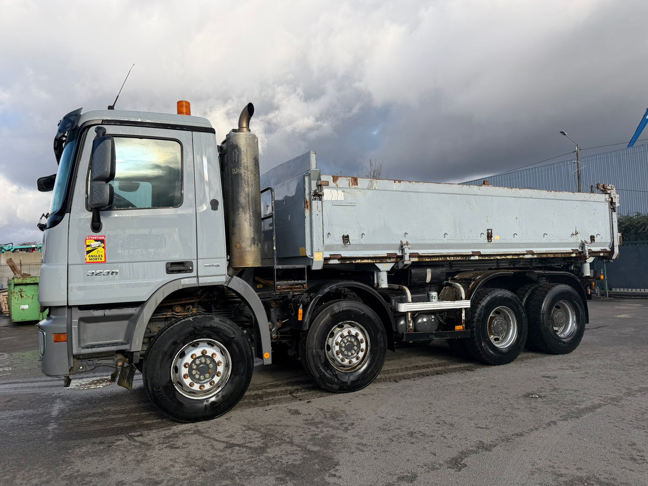 Camion porteur bi-benne AX-614-PE - Camion benne: photos 2 Camion porteur bi-benne AX-614-PE - Camion benne: photos 2