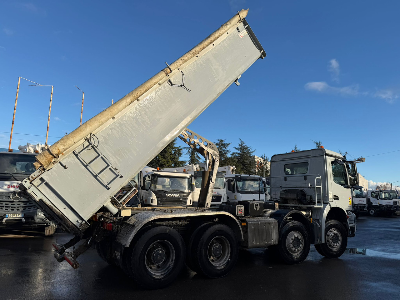 Camion benne Camion porteur bi-benne EM-584-QH: photos 9 Camion benne Camion porteur bi-benne EM-584-QH: photos 9