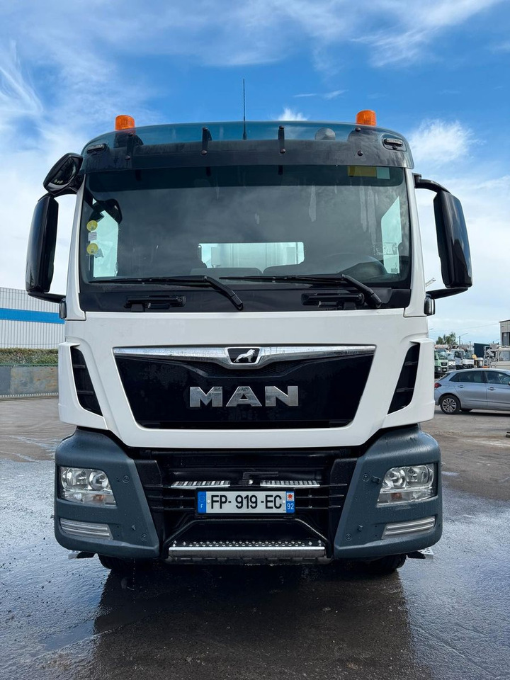 MAN TGS 32.420 - Camion malaxeur: photos 3 MAN TGS 32.420 - Camion malaxeur: photos 3