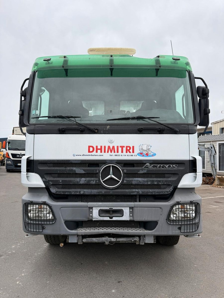 Mercedes-Benz Actros 4141 - Camion pompe: photos 3 Mercedes-Benz Actros 4141 - Camion pompe: photos 3