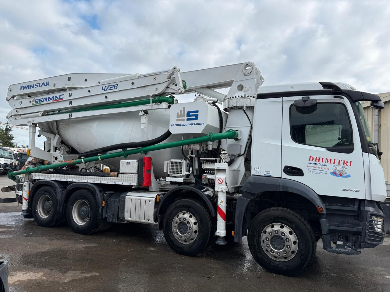 Mercedes-Benz Arocs 3243 - Camion malaxeur: photos 5 Mercedes-Benz Arocs 3243 - Camion malaxeur: photos 5
