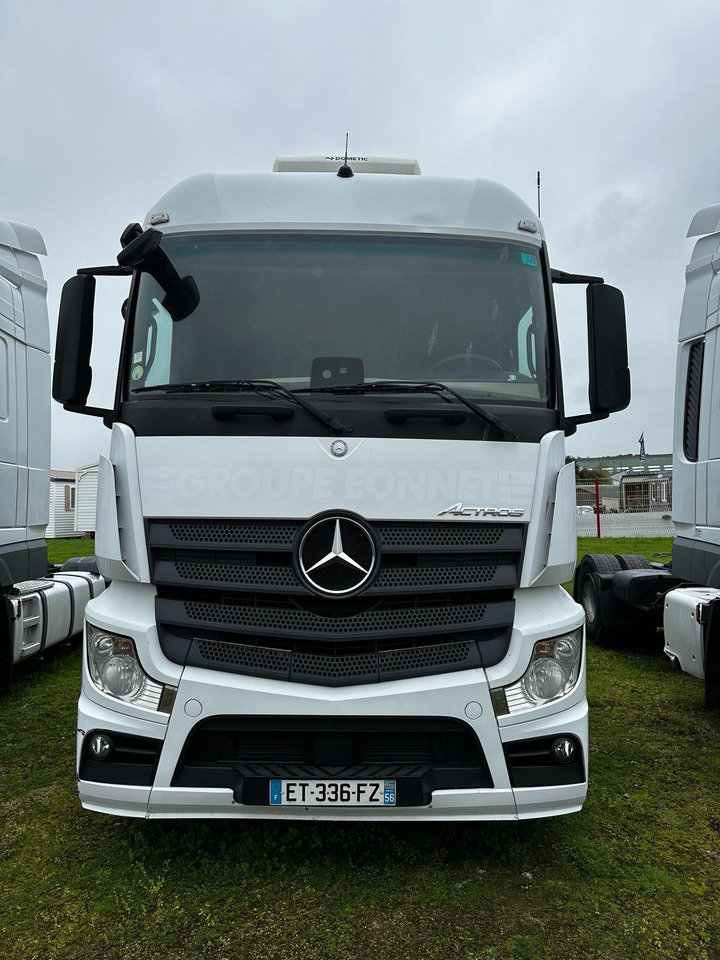 Tracteur Mercedes Actros 1845 ET-336-FZ - Tracteur routier: photos 1 Tracteur Mercedes Actros 1845 ET-336-FZ - Tracteur routier: photos 1