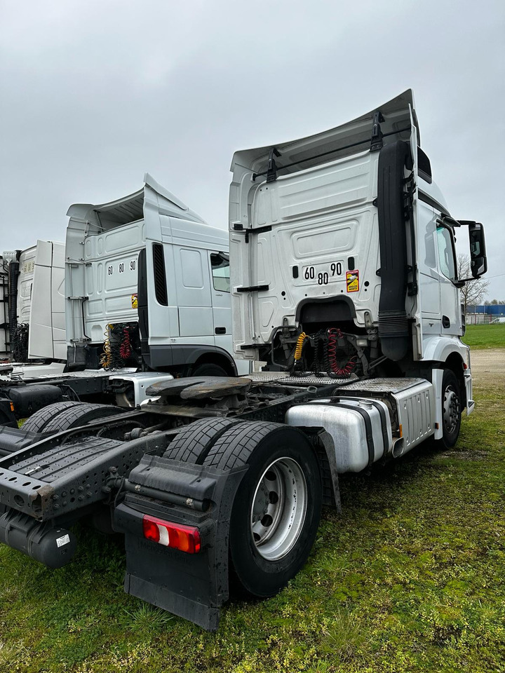 Tracteur Mercedes Actros 1845 ET-336-FZ - Tracteur routier: photos 4 Tracteur Mercedes Actros 1845 ET-336-FZ - Tracteur routier: photos 4