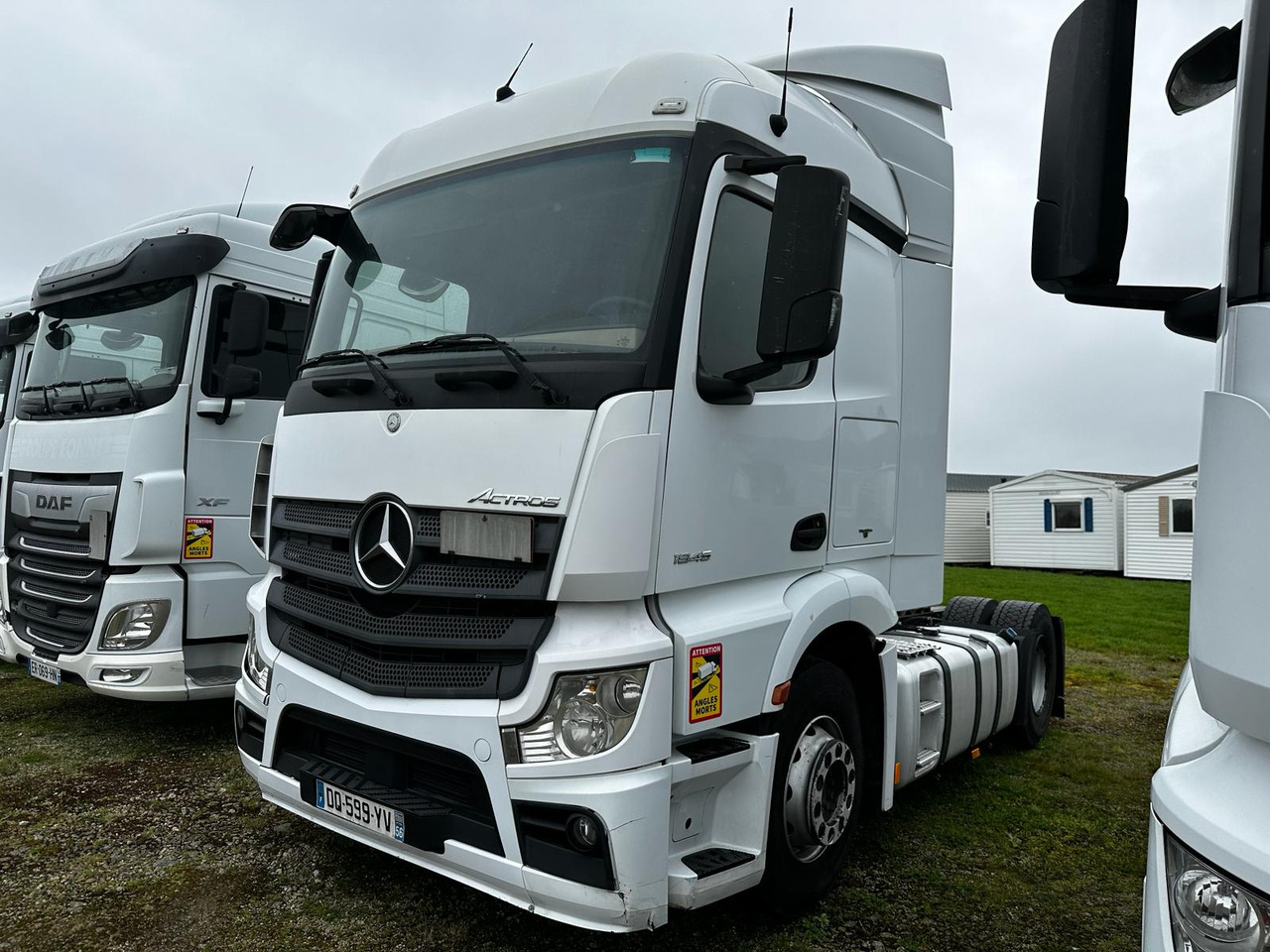 Tracteur routier Mercedes-Benz Actros 1845 DQ-599-YV - Tracteur routier: photos 2 Tracteur routier Mercedes-Benz Actros 1845 DQ-599-YV - Tracteur routier: photos 2