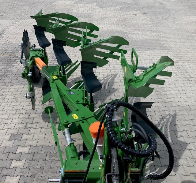 Amazone CAYROS XMS 950 SB 4-Schar - Charrue: photos 3 Amazone CAYROS XMS 950 SB 4-Schar - Charrue: photos 3