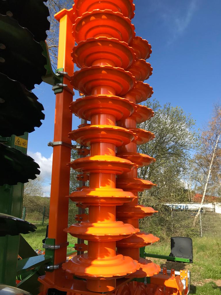 Amazone Catros  8003-2TX en leasing occasion Amazone Catros  8003-2TX: photos 6