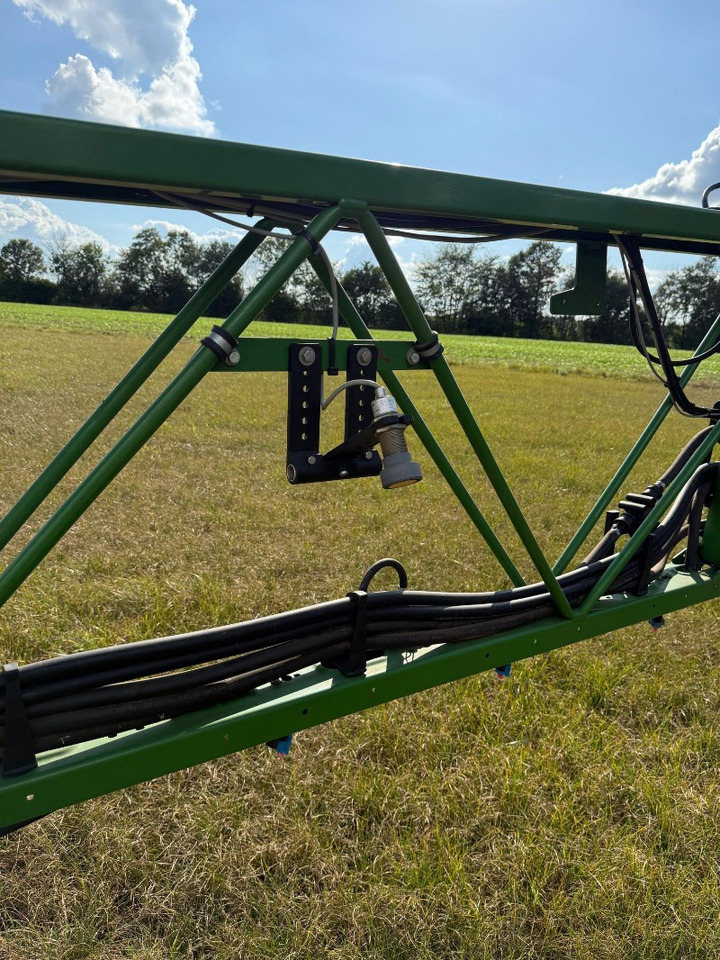 Amazone Panthera 4502 - Pulvé automoteur: photos 4 Amazone Panthera 4502 - Pulvé automoteur: photos 4