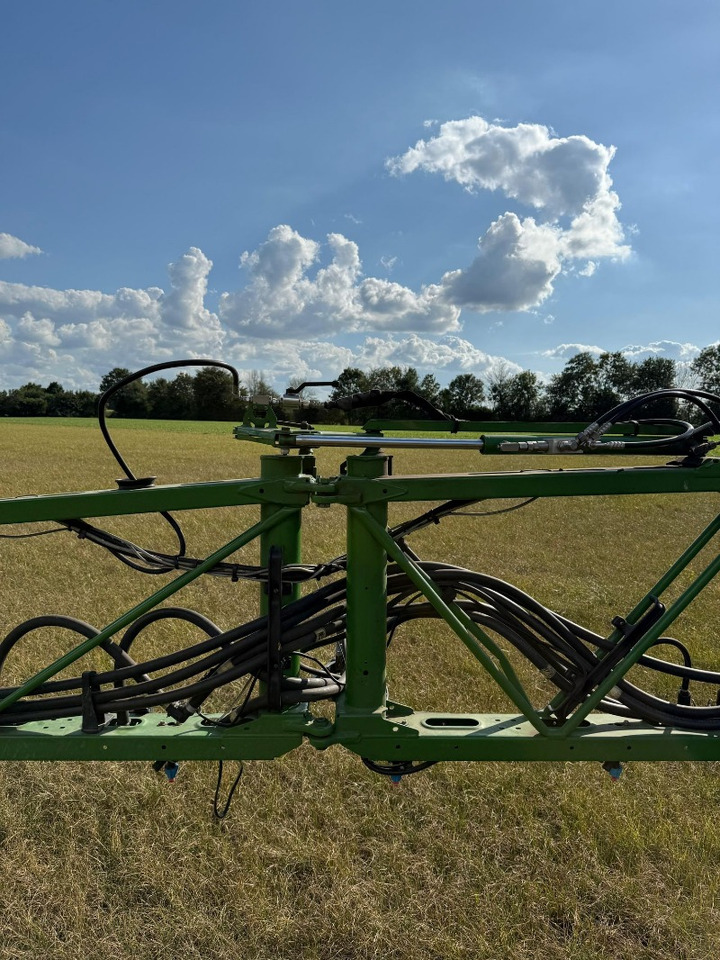 Amazone Panthera 4502 - Pulvé automoteur: photos 3 Amazone Panthera 4502 - Pulvé automoteur: photos 3