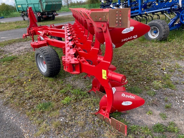 Einböck OvlacMini NH-7 2 Schar - Charrue: photos 3 Einböck OvlacMini NH-7 2 Schar - Charrue: photos 3