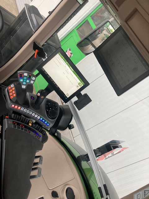 Fendt 1050 Vario Gen3 Profi Setting - Tracteur agricole: photos 3 Fendt 1050 Vario Gen3 Profi Setting - Tracteur agricole: photos 3