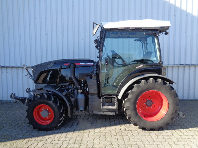 Fendt 207 V Vario Gen3 - Tracteur agricole: photos 1 Fendt 207 V Vario Gen3 - Tracteur agricole: photos 1