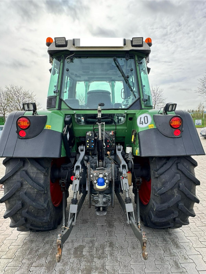 Fendt 409 Vario - Tracteur agricole: photos 1 Fendt 409 Vario - Tracteur agricole: photos 1