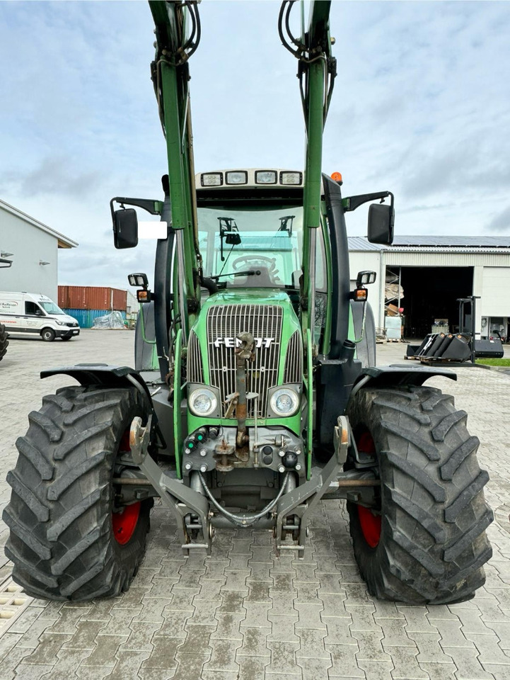 Fendt 409 Vario - Tracteur agricole: photos 2 Fendt 409 Vario - Tracteur agricole: photos 2