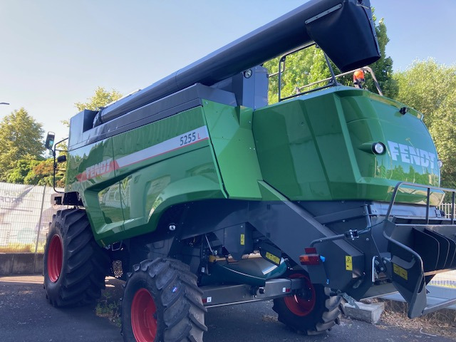 Fendt 5255L MCS - Moissonneuse-batteuse: photos 5 Fendt 5255L MCS - Moissonneuse-batteuse: photos 5