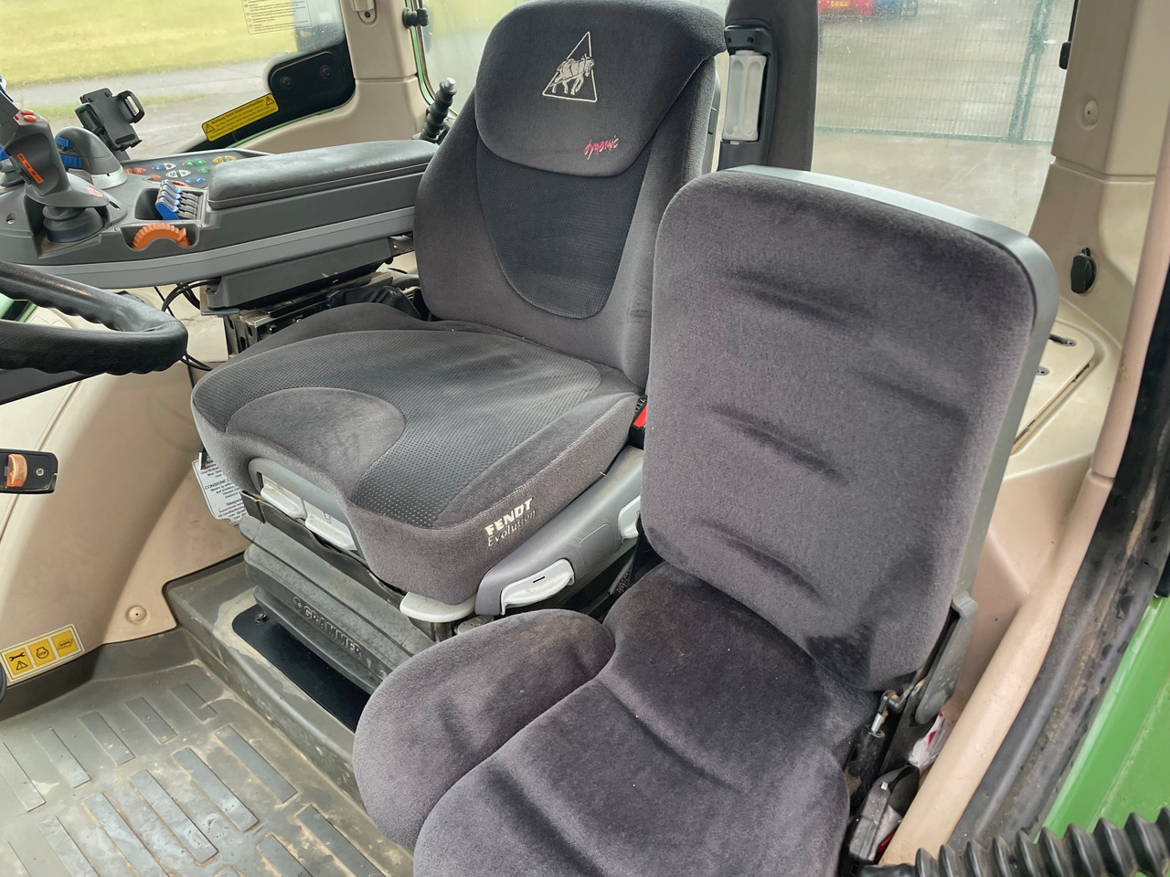 Fendt 718 Vario S4 ProfiPlus - Tracteur agricole: photos 4 Fendt 718 Vario S4 ProfiPlus - Tracteur agricole: photos 4