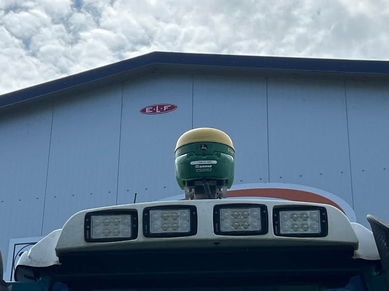 Fendt 818 Vario - Tracteur agricole: photos 3 Fendt 818 Vario - Tracteur agricole: photos 3