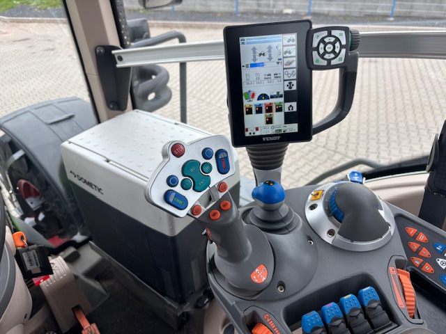 Fendt 826 Vario S4 Profi - RÜFA - Tracteur agricole: photos 2 Fendt 826 Vario S4 Profi - RÜFA - Tracteur agricole: photos 2