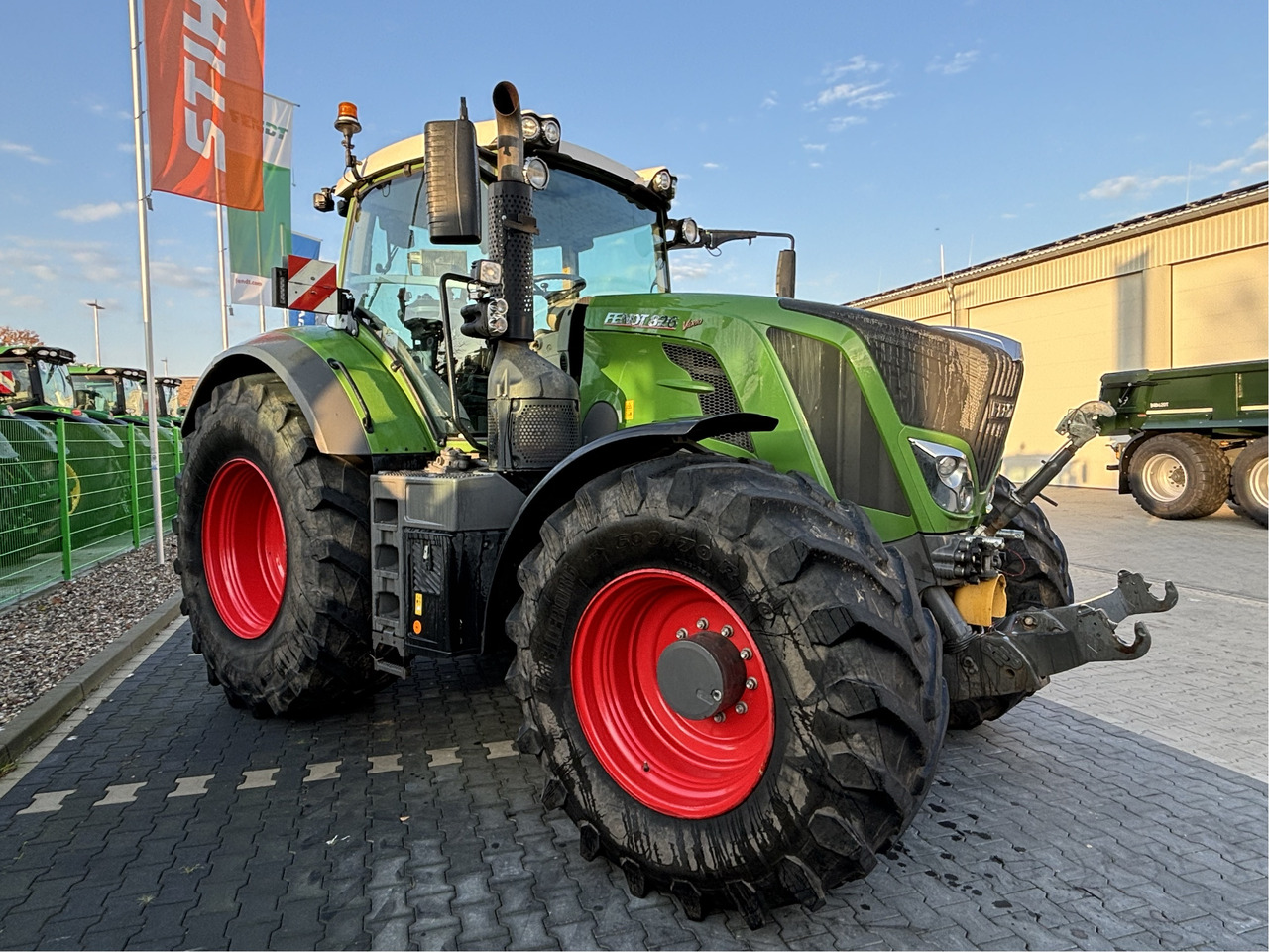 Tracteur agricole Fendt 826 Vario S4 ProfiPlus: photos 8