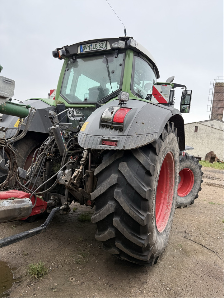 Fendt 828 Vario S4 ProfiPlus - Tracteur agricole: photos 4 Fendt 828 Vario S4 ProfiPlus - Tracteur agricole: photos 4