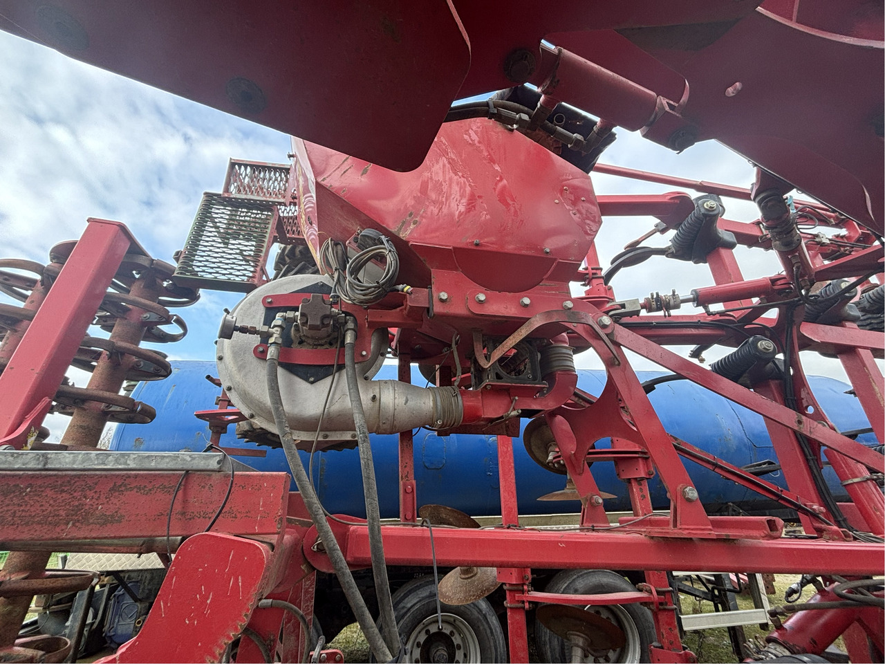 Horsch Tiger 6AS - Bineuse: photos 4 Horsch Tiger 6AS - Bineuse: photos 4