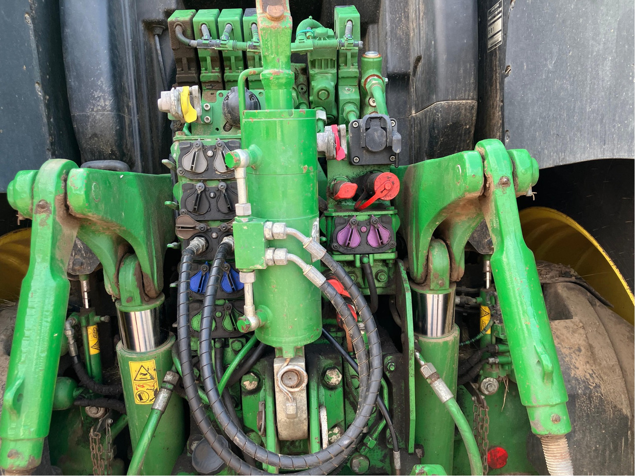John Deere 6250 R - Tracteur agricole: photos 2 John Deere 6250 R - Tracteur agricole: photos 2