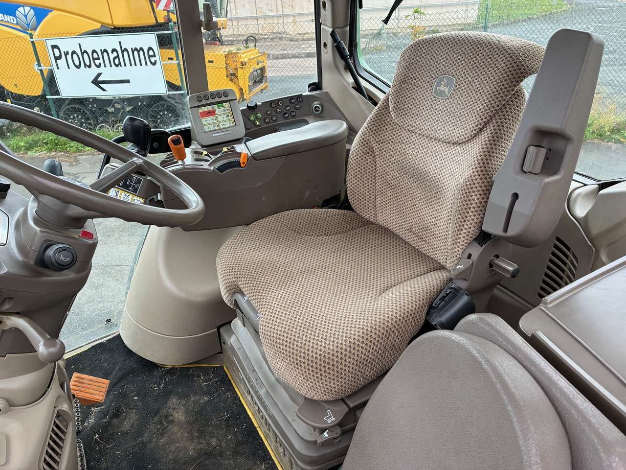 John Deere 7430 - Tracteur agricole: photos 4 John Deere 7430 - Tracteur agricole: photos 4