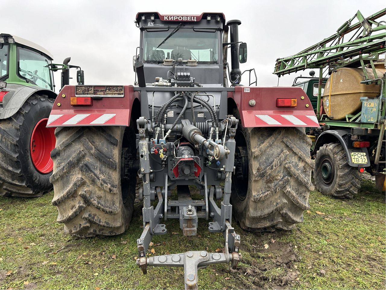 Kirovets K-743 - Tracteur agricole: photos 3 Kirovets K-743 - Tracteur agricole: photos 3