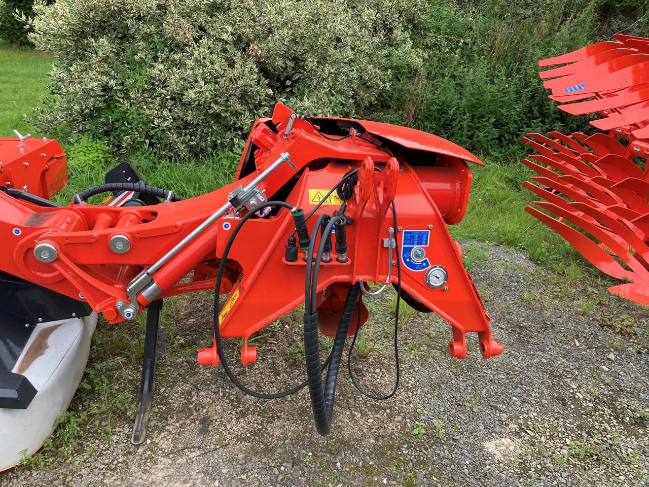 Kuhn FC 3115 D-FF Mähknickzetter - Faucheuse: photos 2 Kuhn FC 3115 D-FF Mähknickzetter - Faucheuse: photos 2