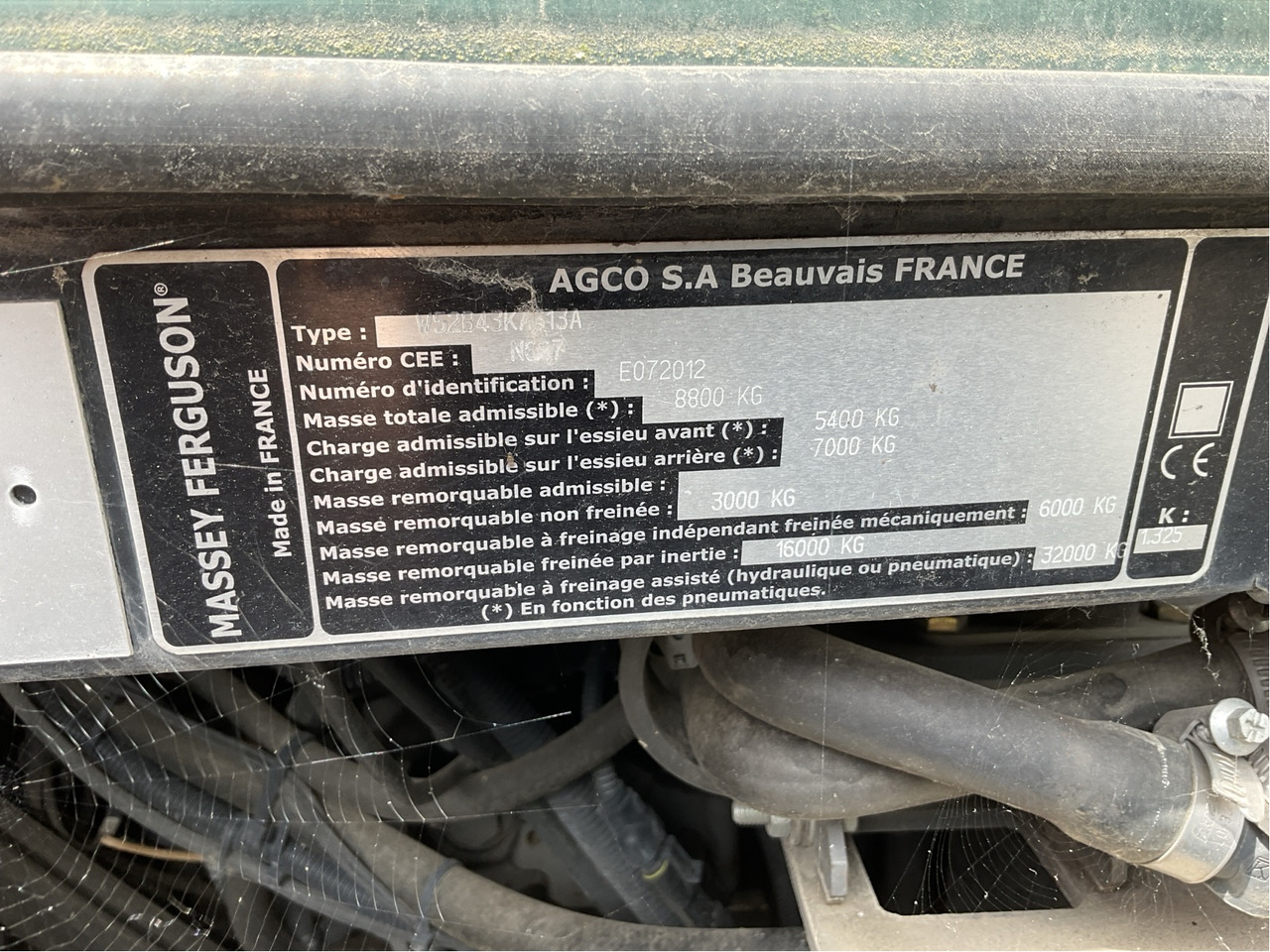 Massey Ferguson 6614 Dyna 6 - Tracteur agricole: photos 2 Massey Ferguson 6614 Dyna 6 - Tracteur agricole: photos 2