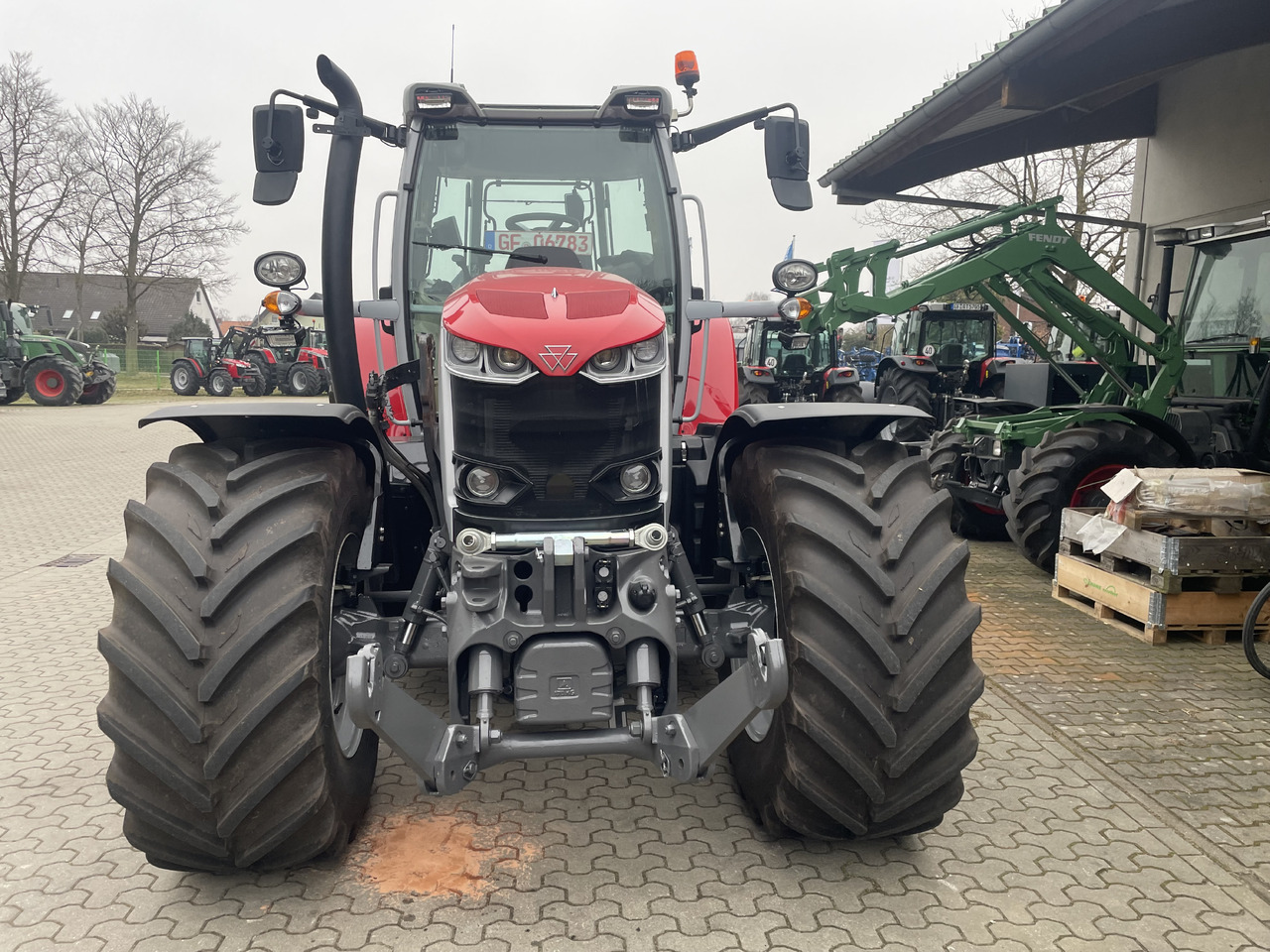 Massey Ferguson 7S.210 Dyna-VT EXCLUSIVE - Tracteur agricole: photos 5 Massey Ferguson 7S.210 Dyna-VT EXCLUSIVE - Tracteur agricole: photos 5