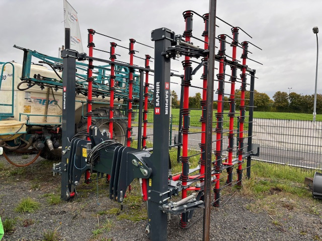 Saphir ClearStar 600 Strohstriegel - Outils du sol: photos 2 Saphir ClearStar 600 Strohstriegel - Outils du sol: photos 2