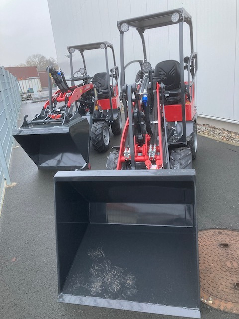 Schäffer Hoflader Typ 1622 - Chargeuse sur pneus: photos 4 Schäffer Hoflader Typ 1622 - Chargeuse sur pneus: photos 4