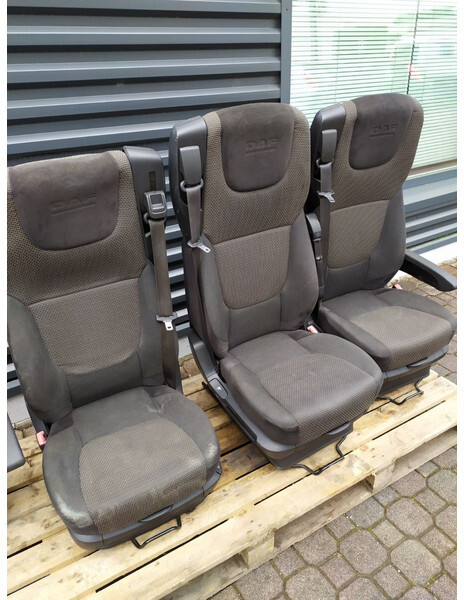 DAF XF 105 CF 85 - Siège pour Camion: photos 5 DAF XF 105 CF 85 - Siège pour Camion: photos 5