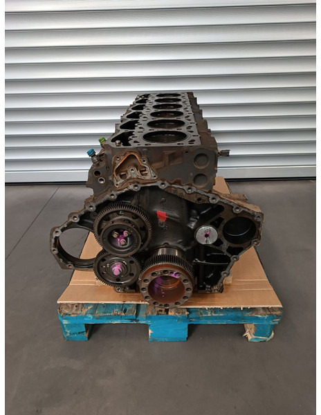 DAF XF 106 XF106 CF 86 CF86 - Bloc-cylindres pour Camion: photos 1 DAF XF 106 XF106 CF 86 CF86 - Bloc-cylindres pour Camion: photos 1