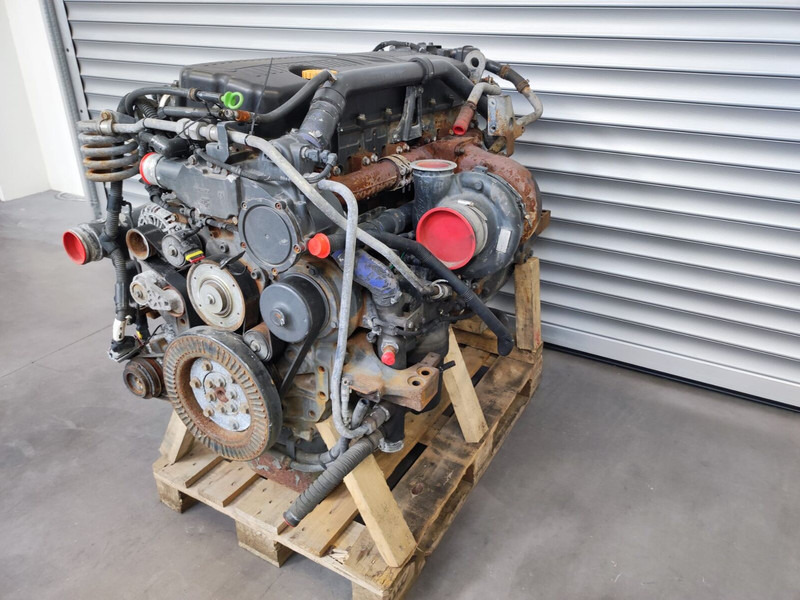 Iveco CURSOR 11 F3GFE611 EURO 6 - Moteur pour Camion: photos 3 Iveco CURSOR 11 F3GFE611 EURO 6 - Moteur pour Camion: photos 3