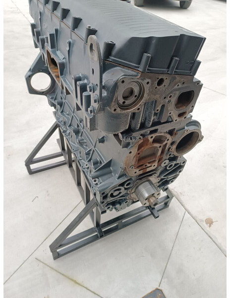 Iveco CURSOR 13 F3BE0681 - Moteur pour Camion: photos 1 Iveco CURSOR 13 F3BE0681 - Moteur pour Camion: photos 1