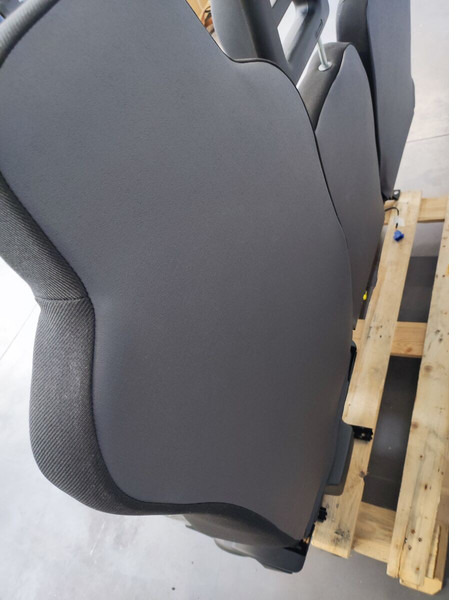 Siège pour Camion neuf Iveco Complete 3: photos 6