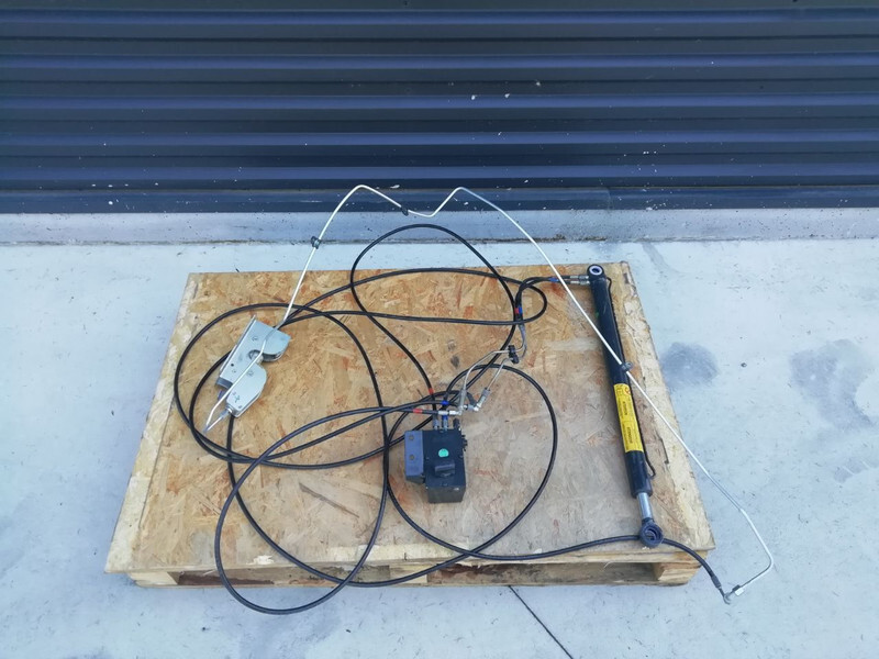 Iveco EUROCARGO EURO 6 - Cabine et intérieur pour Camion: photos 4 Iveco EUROCARGO EURO 6 - Cabine et intérieur pour Camion: photos 4