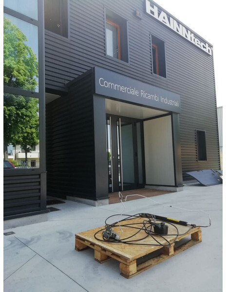 Iveco EUROCARGO EURO 6 - Cabine et intérieur pour Camion: photos 1 Iveco EUROCARGO EURO 6 - Cabine et intérieur pour Camion: photos 1