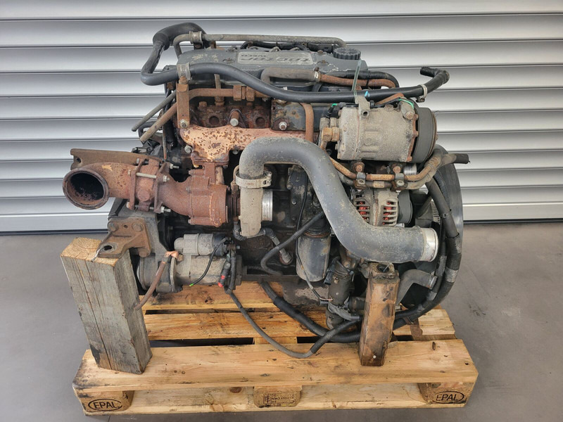 Iveco EUROCARGO F4AE0481 TECTOR 4 EURO 3 - Moteur pour Camion: photos 3 Iveco EUROCARGO F4AE0481 TECTOR 4 EURO 3 - Moteur pour Camion: photos 3