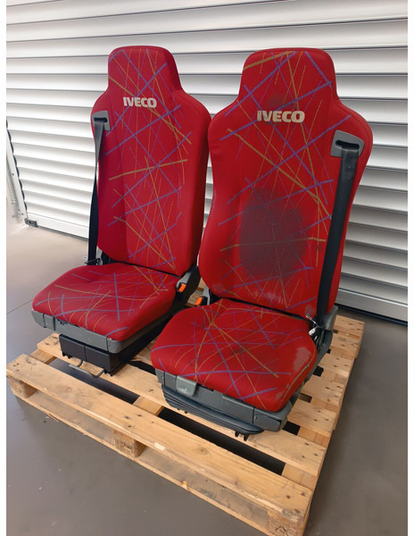Iveco Euro 3 - Siège pour Camion: photos 5 Iveco Euro 3 - Siège pour Camion: photos 5