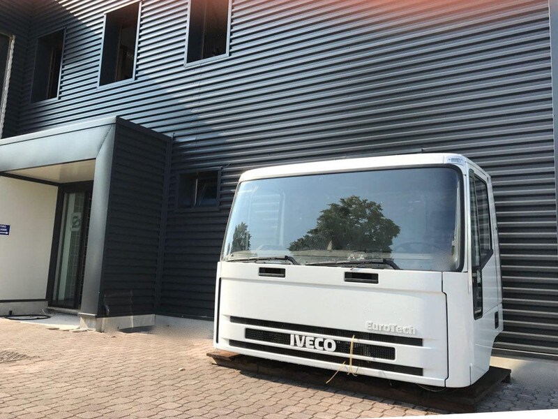 Iveco Eurotech - Eurotrakker Euro 3 - Cabine et intérieur pour Camion: photos 1 Iveco Eurotech - Eurotrakker Euro 3 - Cabine et intérieur pour Camion: photos 1