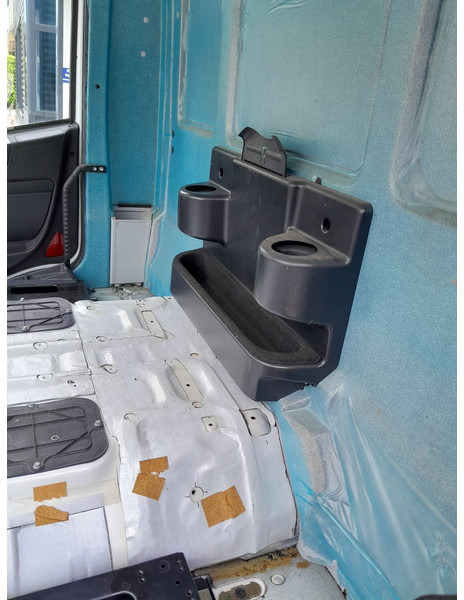 Cabine et intérieur pour Camion neuf Iveco Trakker E6: photos 13