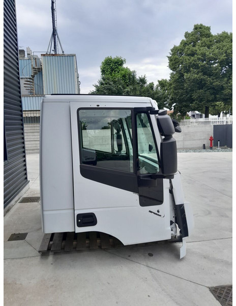 Cabine et intérieur pour Camion neuf Iveco Trakker E6: photos 7