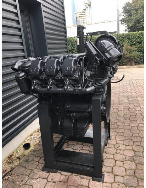 Mercedes-Benz ACTROS OM 501 EURO 5 RECONDITIONED WITH WARRANTY - Moteur pour Camion: photos 5 Mercedes-Benz ACTROS OM 501 EURO 5 RECONDITIONED WITH WARRANTY - Moteur pour Camion: photos 5