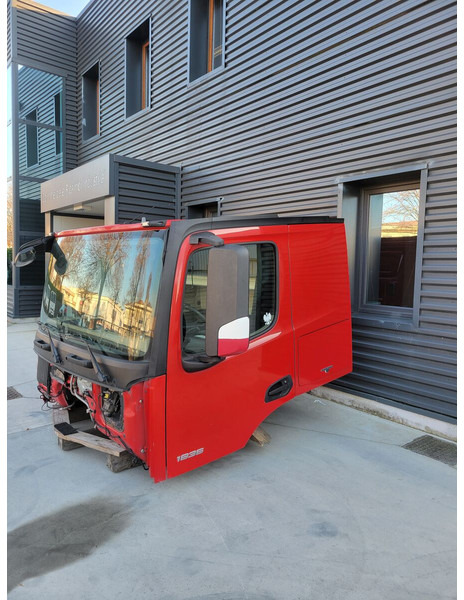 Mercedes-Benz Actros - Cabine et intérieur pour Camion: photos 1 Mercedes-Benz Actros - Cabine et intérieur pour Camion: photos 1