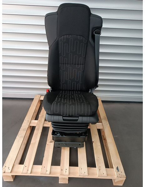 Mercedes-Benz Mechanical - Meccanico - Siège pour Camion: photos 2 Mercedes-Benz Mechanical - Meccanico - Siège pour Camion: photos 2