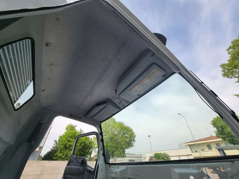 Cabine et intérieur pour Camion Mitsubishi Fuso "C": photos 15